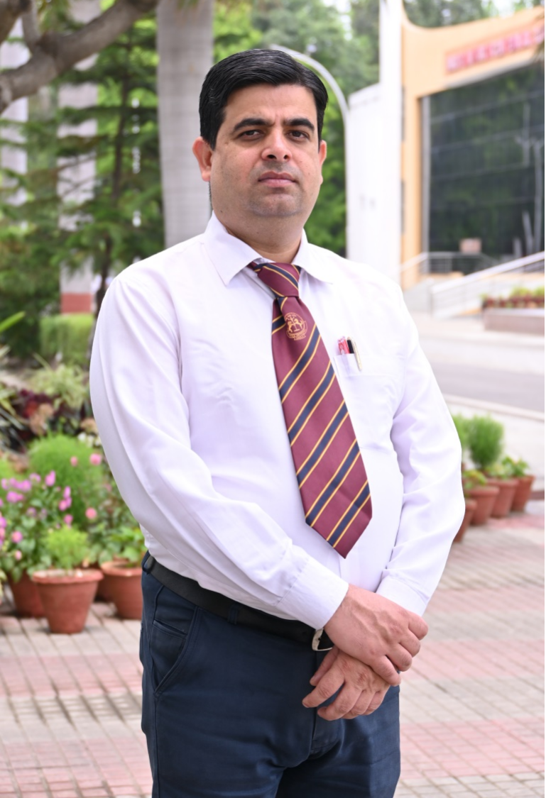 Dr. Vineet Kumar Pathak