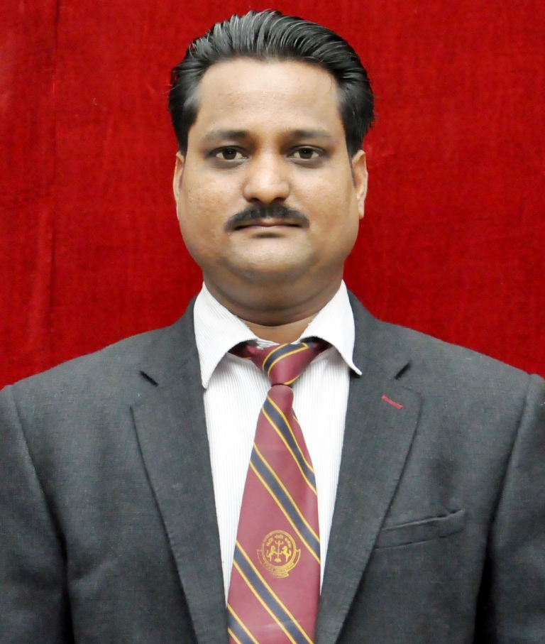 Dr Ashutosh Pandey