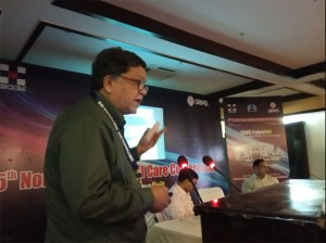 Dr-Ashit-hedge-Sr-consultant-critical-care-P-D-Hinduja-hospital-mumbai-speaking-on-treatment-of-carbapenem-resistant-enterobacteriaceae-CRE